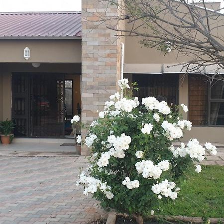Silver Rest Villa Lombe, Off Great East Road, Silverest מראה חיצוני תמונה